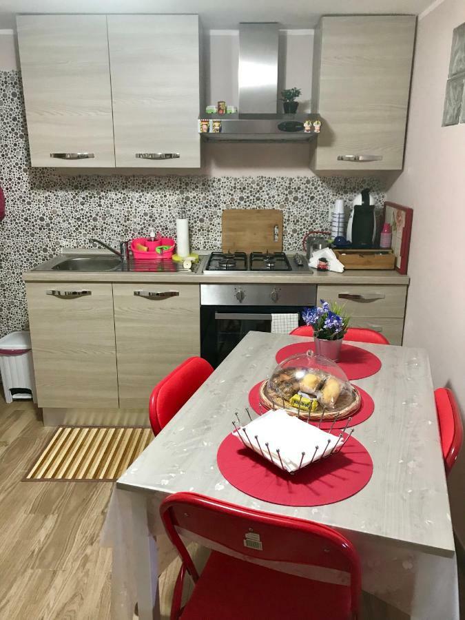 Апартаменти Viky House Катанія Екстер'єр фото